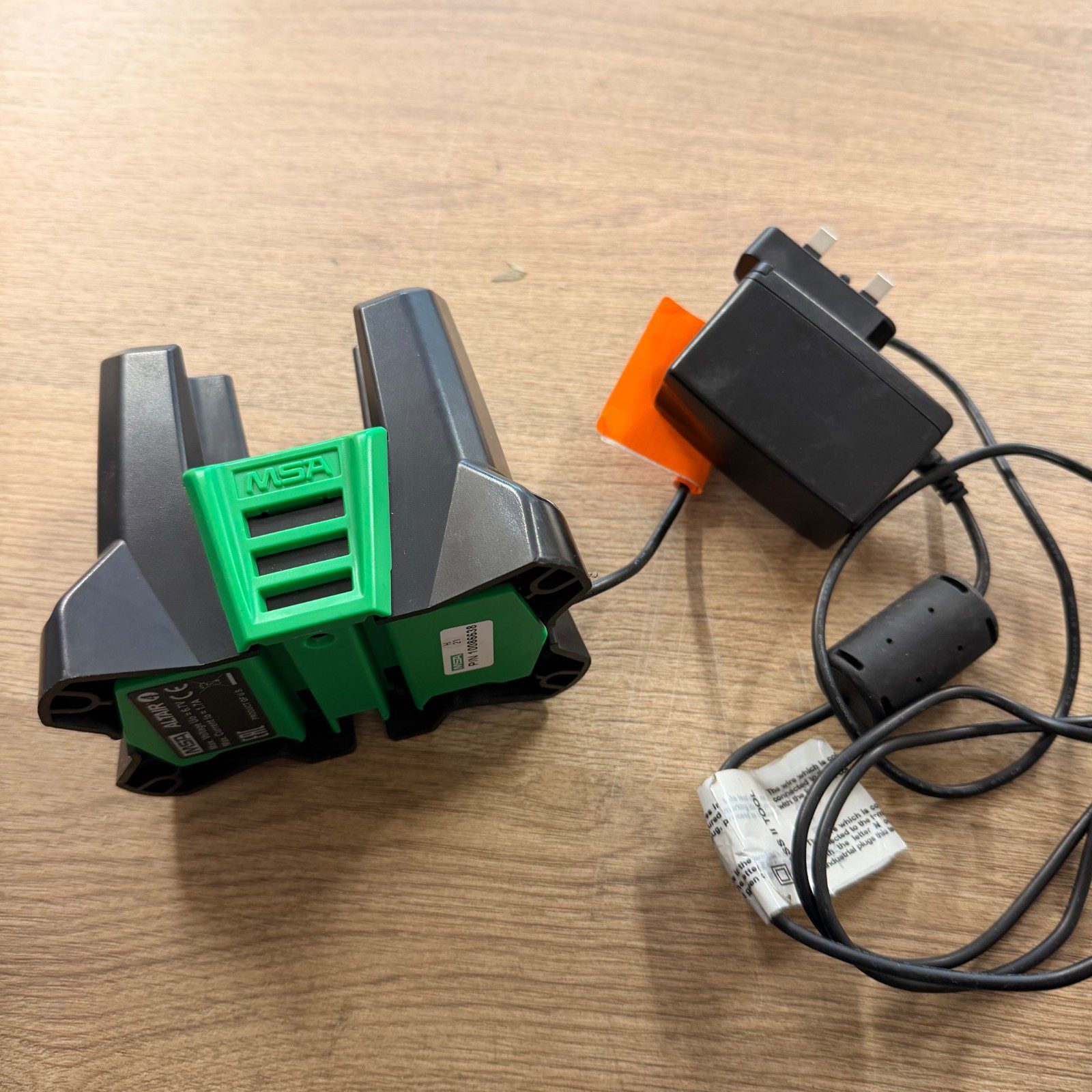 MSA ALTAIR 2XP 2X Plus Gas Detector Charging Cradle Station Used - Image 5