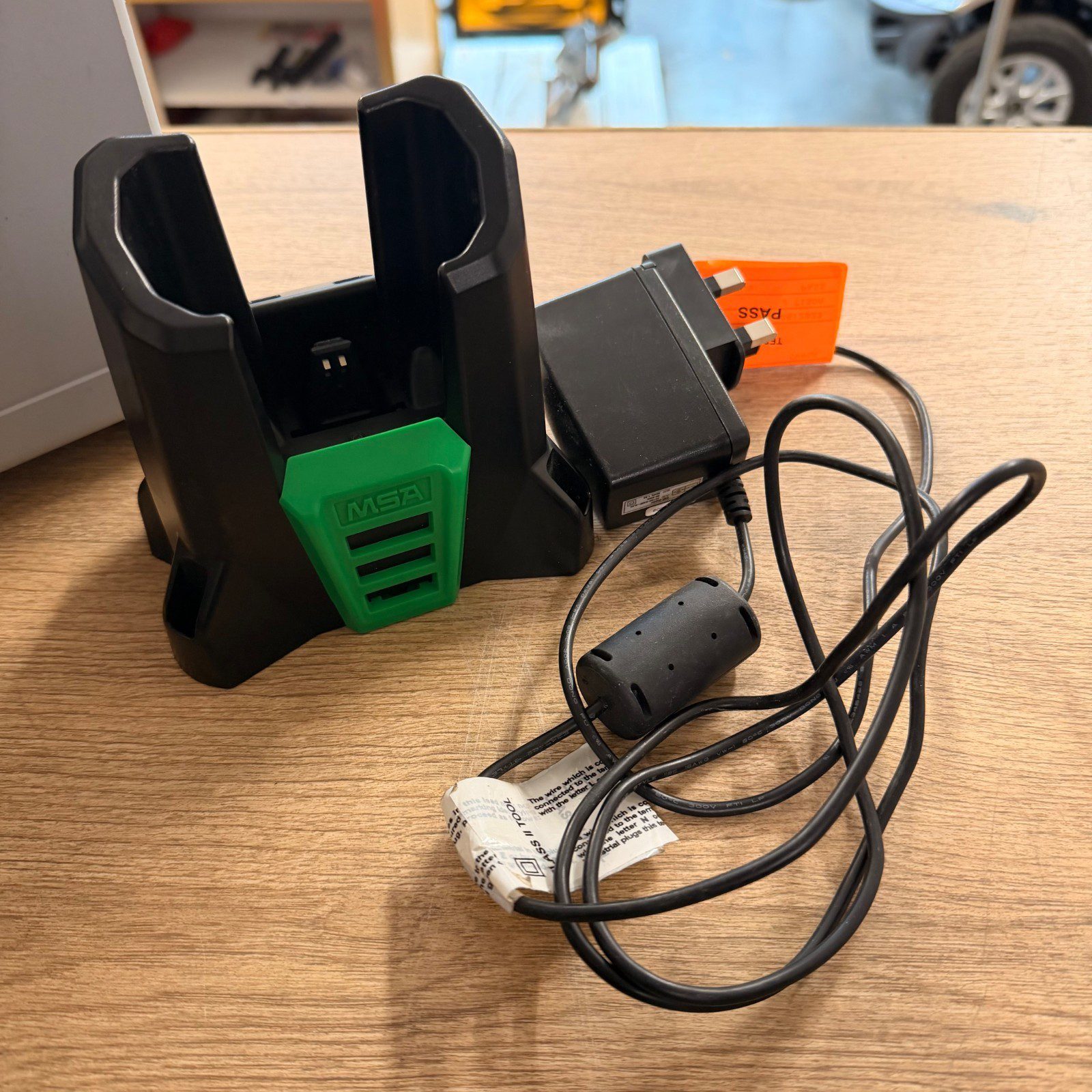 MSA ALTAIR 2XP 2X Plus Gas Detector Charging Cradle Station Used - Image 7