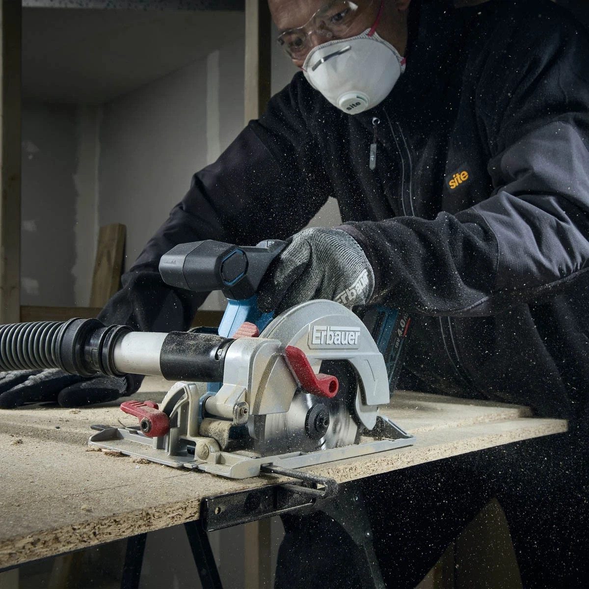 Erbauer ERI1085CSW 18V EXT Brushless V2 165mm Circular Saw Body Only New - Image 10