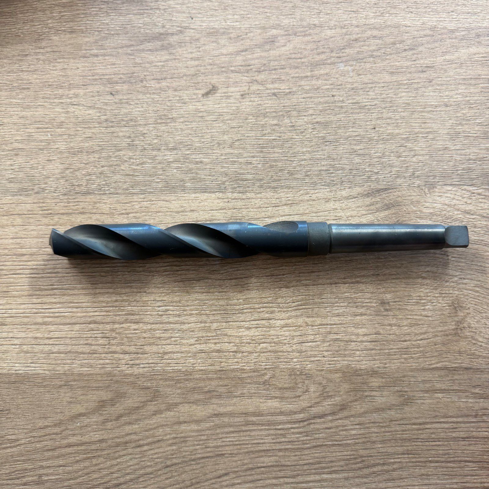 Lyndon LTSD/220 22mm Taper Shank Drill Bit With Storage Case - Excellent - Image 11