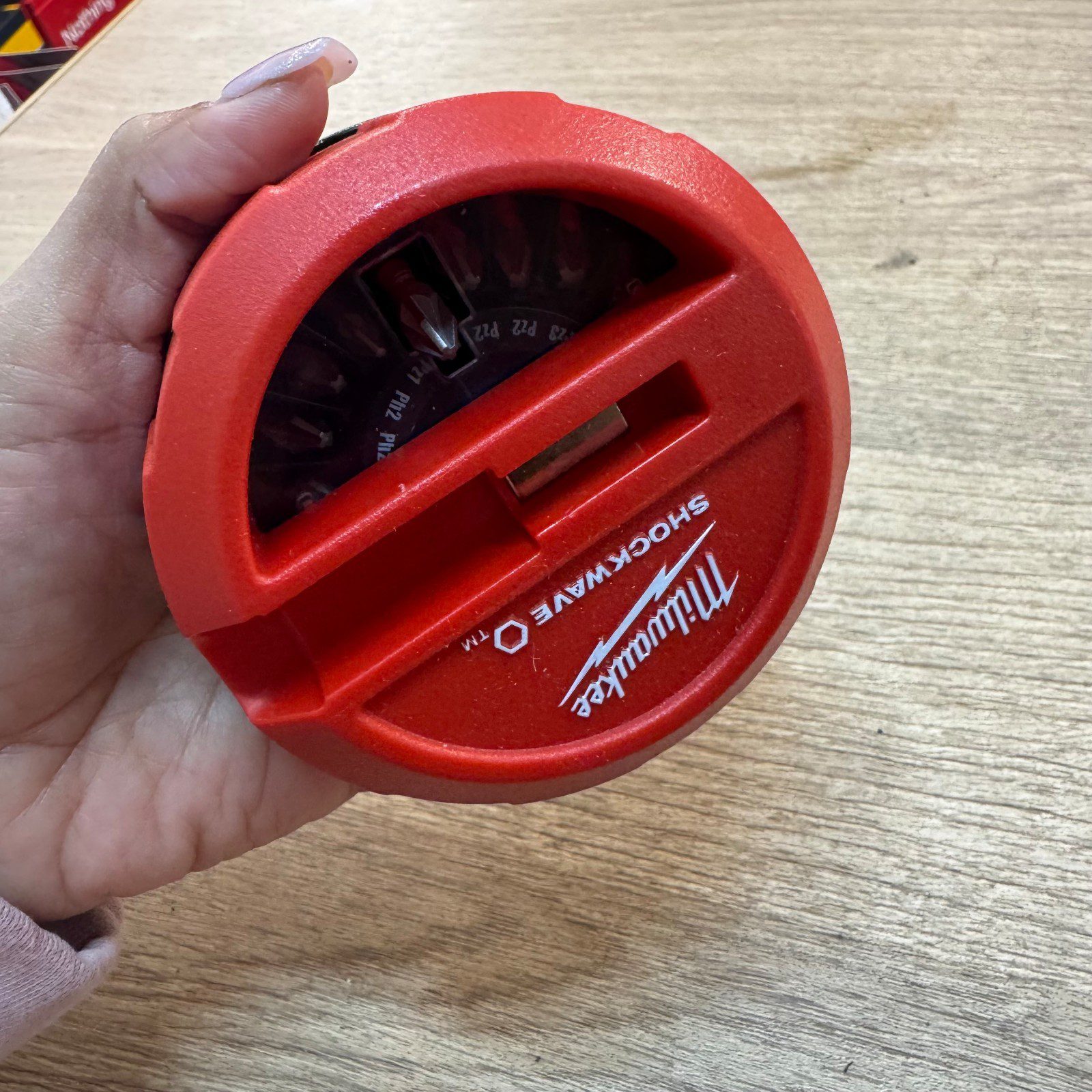 Milwaukee Shockwave Screwdriver Bit Set Magnetic Holder Round Case Very Good - Image 5