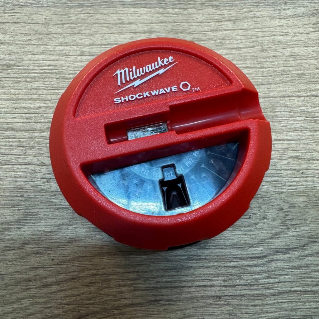 Milwaukee Shockwave Screwdriver Bit Set Magnetic Holder Round Case Very Good