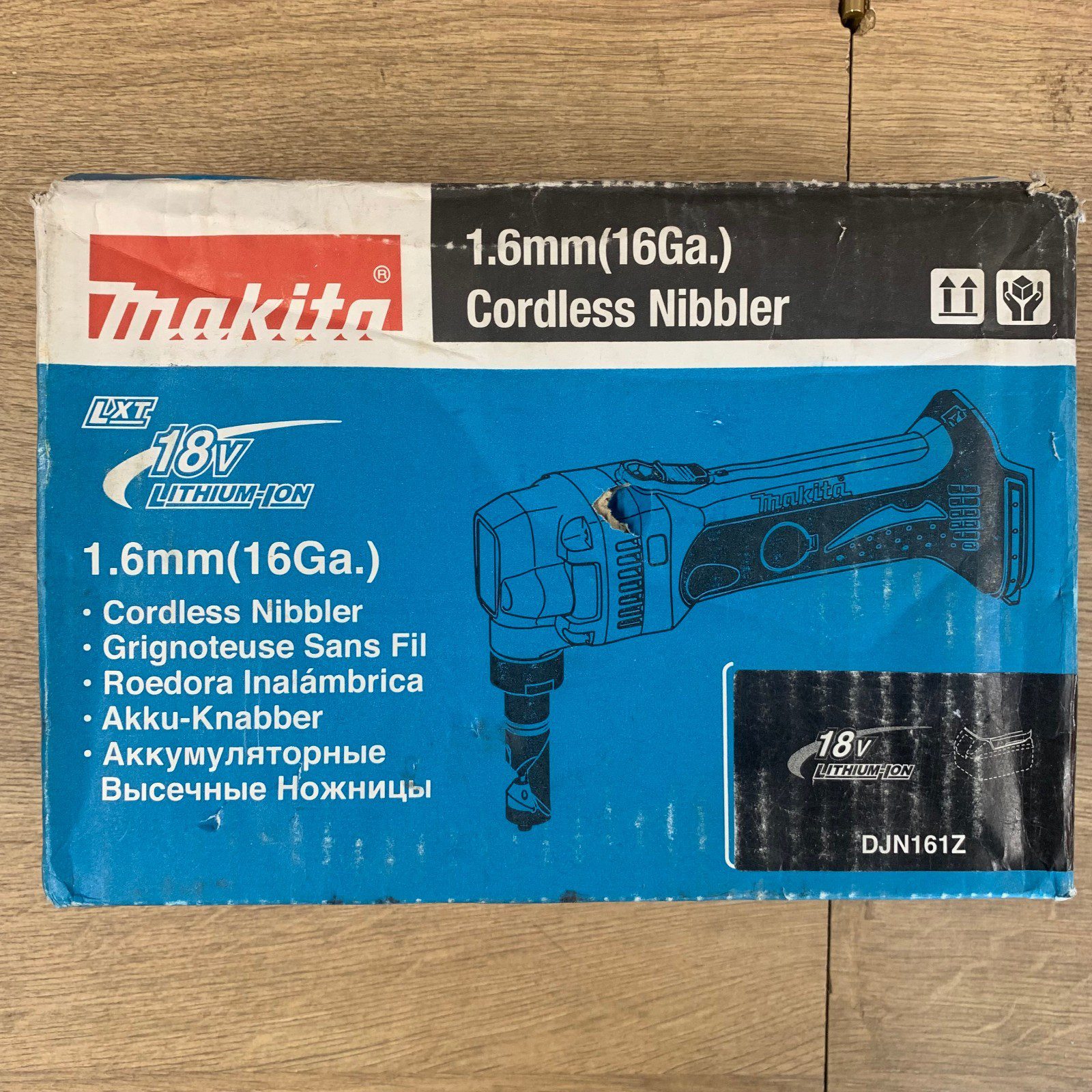 Makita DJN161 18V LXT Cordless Nibbler 1.6mm Metal Cutter Bare Tool Boxed - Image 2