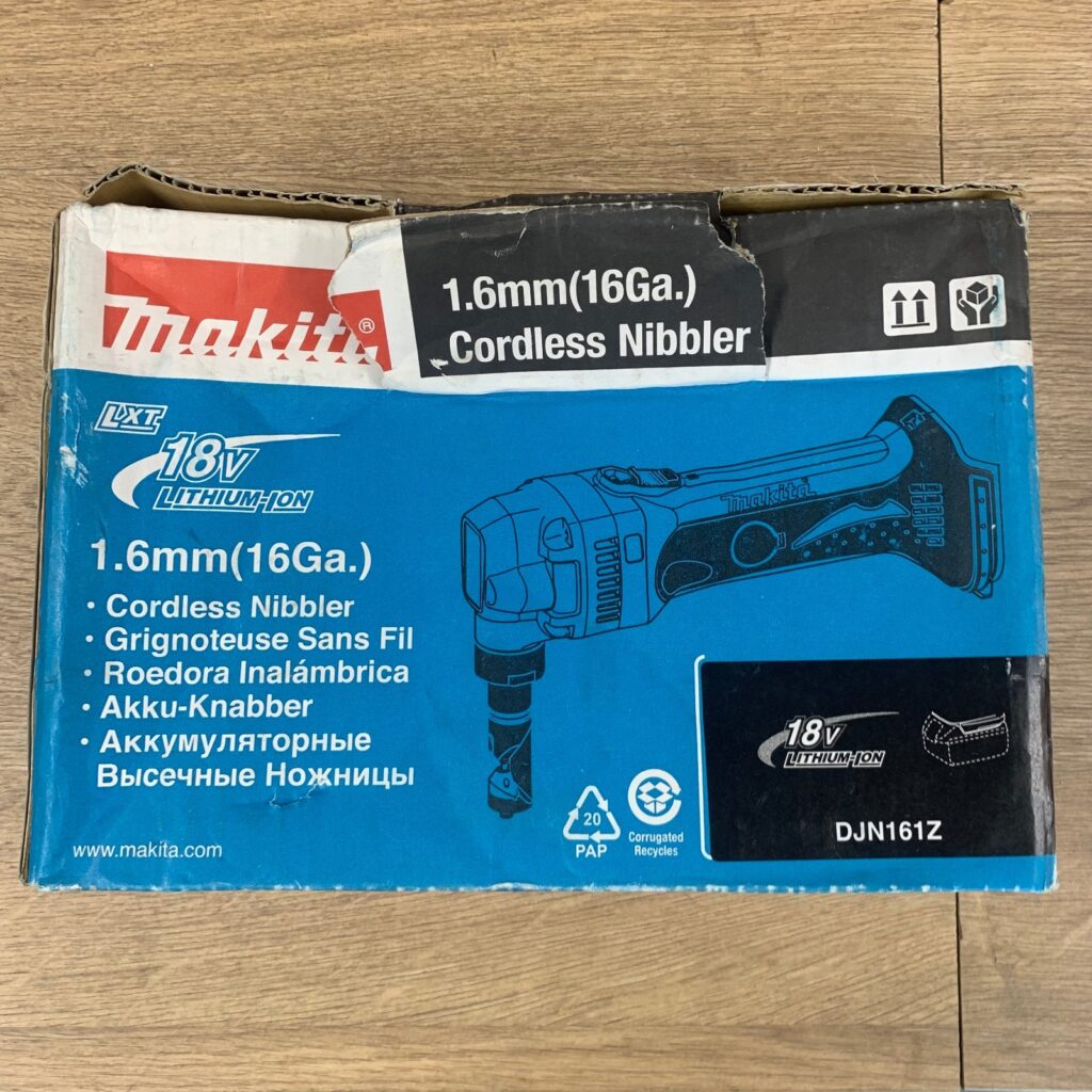 Makita DJN161 18V LXT Cordless Nibbler 1.6mm Metal Cutter Bare Tool Boxed