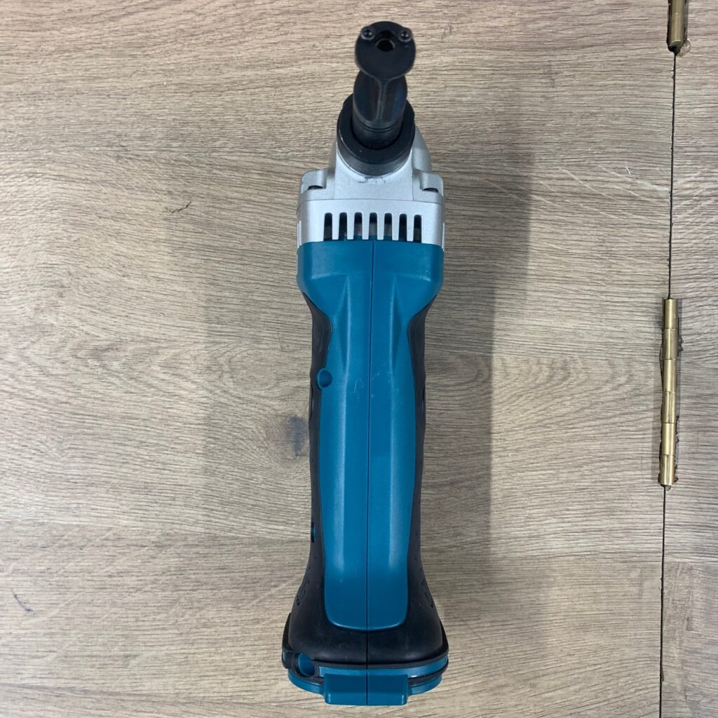 Makita DJN161 18V LXT Cordless Nibbler 1.6mm Metal Cutter Bare Tool Boxed